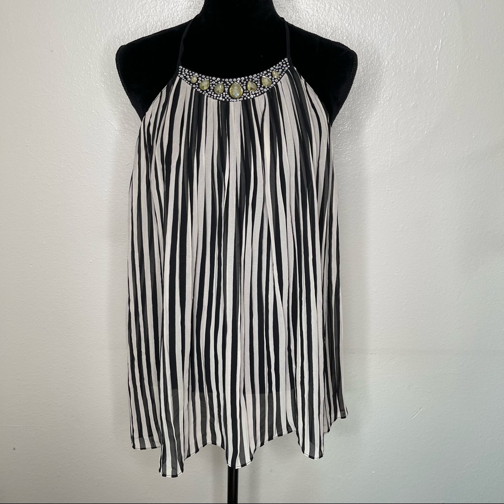 NWT Victorias Secret Black White Low Racerback Sexy Jewel Neck Cami Top Size Med